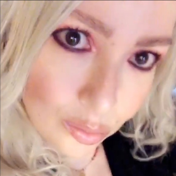 Meet your Posher, Esperanza - Picture 1 of 3